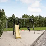 3 Bedroom Amazing In Hébergement de vacances *