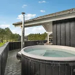 3 Bedroom Amazing In Hébergement de vacances Hemmet