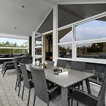 3 Bedroom Amazing In *